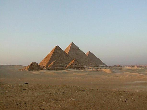 Giza püramiidid