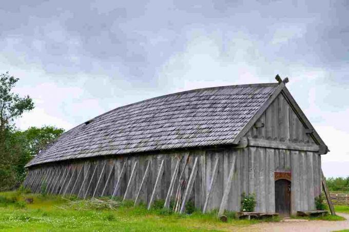 Viking Longhouse rekonstrueerimine Ribe