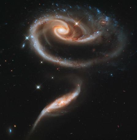 hubble roosi galaktikad