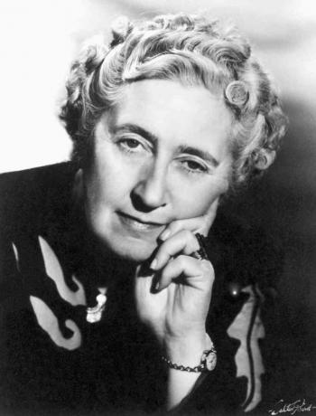 Agatha Christie portree hilisemas elus