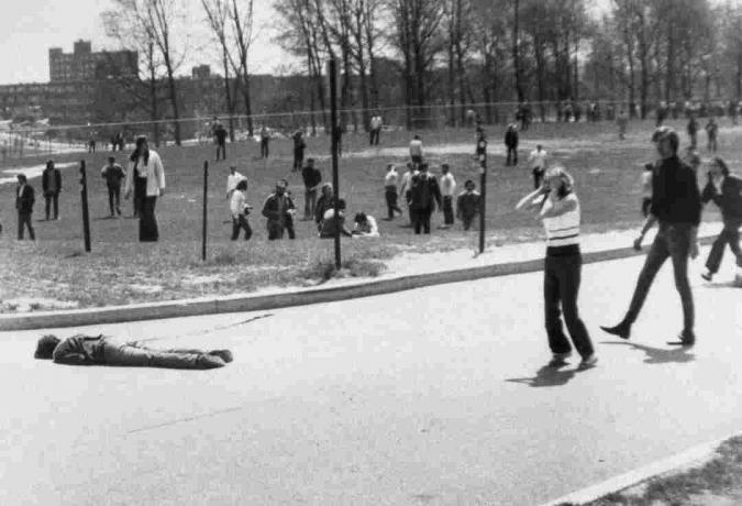 Foto surnud õpilasprotestijast Kenti osariigis