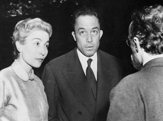 Nobeli preemia laureaat Albert Camus ja tema naine