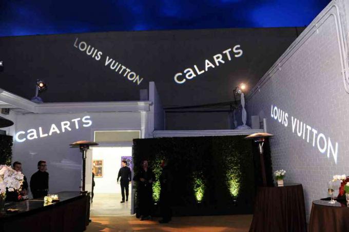 CalArts Art Benefit ja oksjon Los Angelese regeniprojektide vastuvõtt