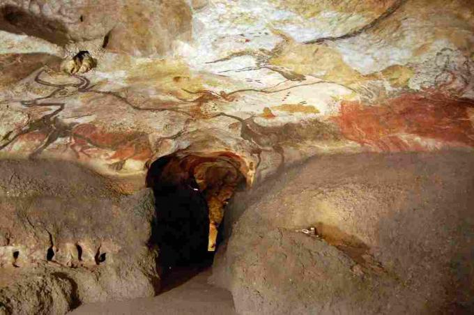 Lascaux II pullide saal