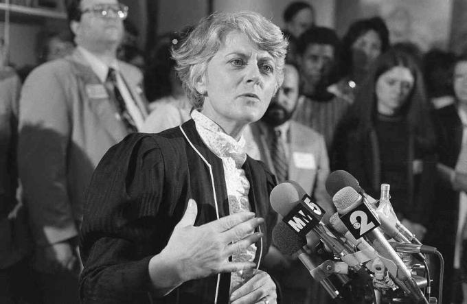 Kongressi naine Geraldine Ferraro räägib